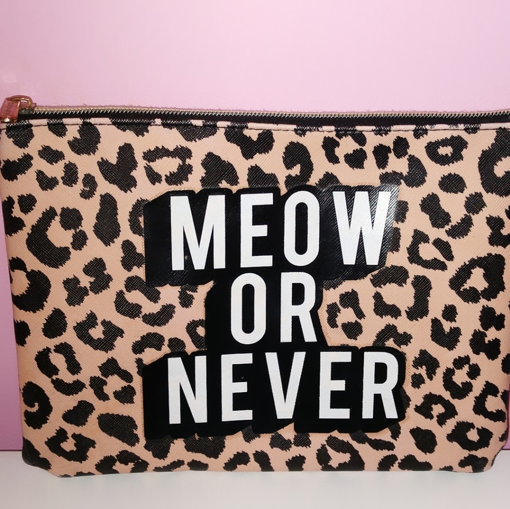 Cheetah print makeup pouch